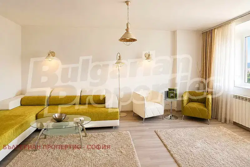 Two-room apartment with panoramic view in Zona B-19, Sofia