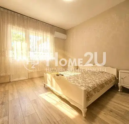 Photo 5 — Two-room apartment in Zona B-19, Sofia, near metro