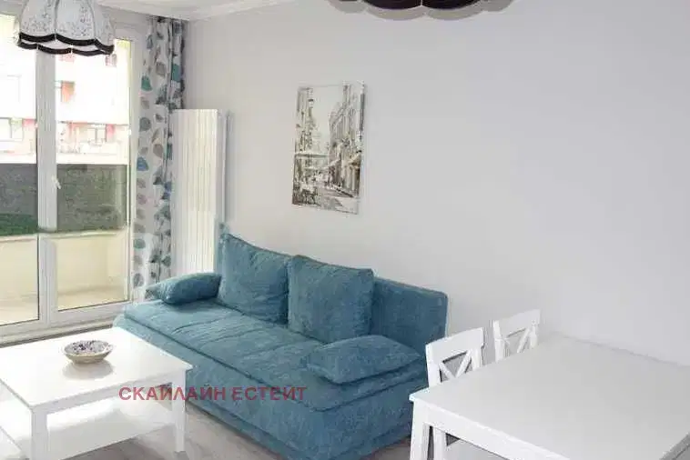 Two-room apartment in Zona B-19, Sofia with convenient location
