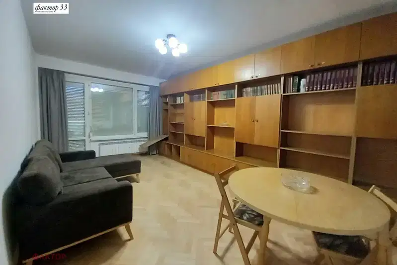 Furnished 3-room apartment in Zona B-19, Sofia with balcony