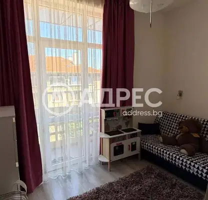 Photo 4 — Three-room apartment in Zona B-19 with elevator and close to Sofia Mall
