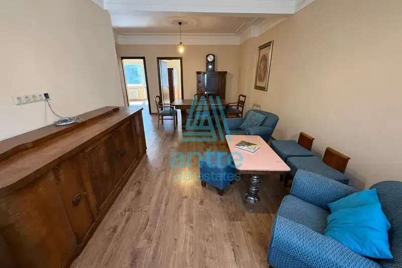 3-bedroom apartment in Sofia, Zona B-5-3