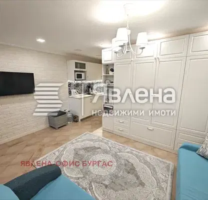 Снимка 3 — Едностаен апартамент в Бургас, Созопол
