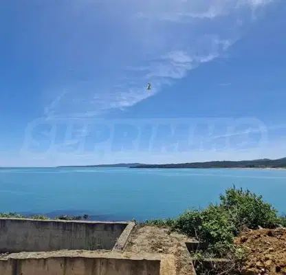 Снимка 2 — Двустаен апартамент с морска панорама в Созопол