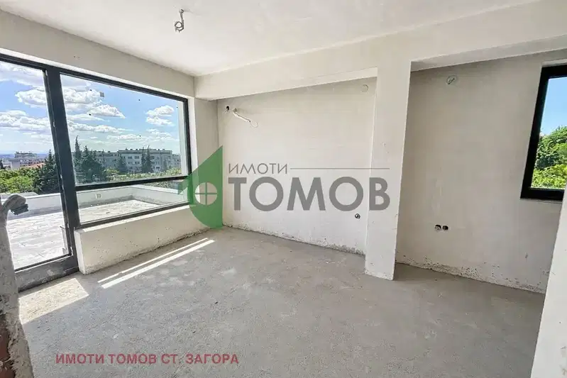 Тристаен апартамент в Стара Загора, Аязмото