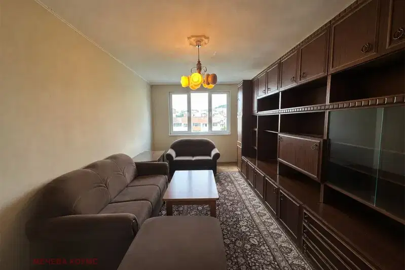 4-bedroom apartment in Stara Zagora, Ayazmoto