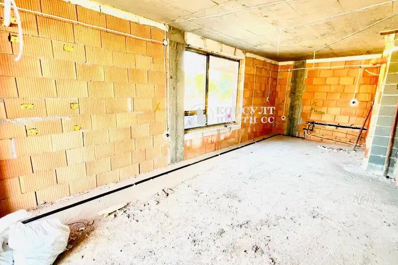 Two-room apartment with yard in Shirok Tsentar, Stara Zagora