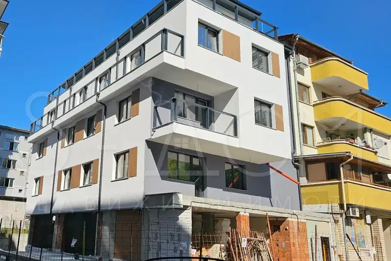 4-bedroom apartment in Stara Zagora, Centyr