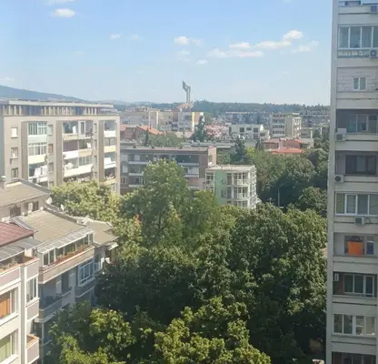 Снимка 2 — Четиристаен апартамент с тераса в Център, Стара Загора