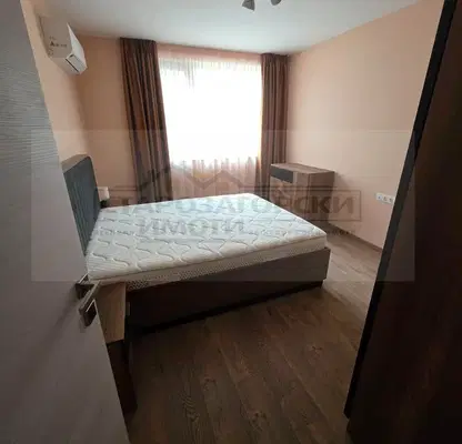 Снимка 5 — Двустаен апартамент с тераса в центъра на Стара Загора