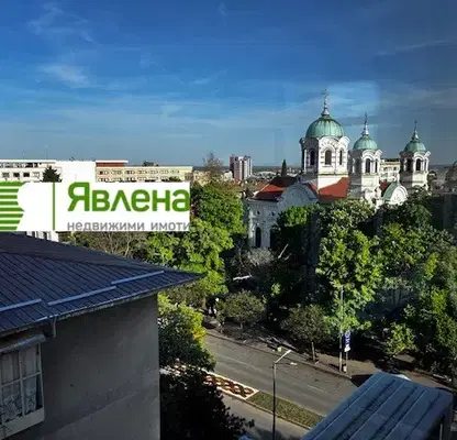 Снимка 2 — Тристаен апартамент в Център на Стара Загора с асансьор