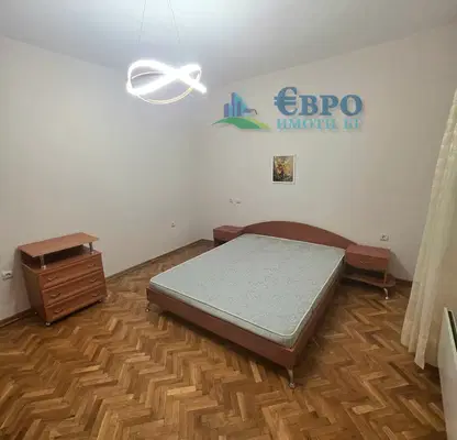 Снимка 5 — Тристаен апартамент в Стара Загора, Център