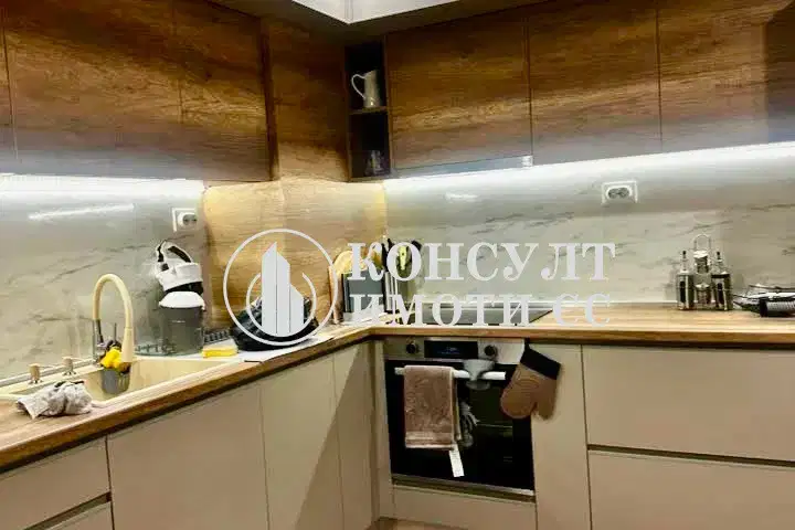 3-bedroom apartment in Stara Zagora, Centyr