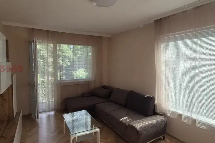 4-bedroom apartment in Stara Zagora, Centyr