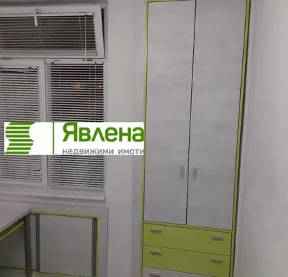 Снимка 4 — Просторен 4-стаен апартамент в Център, Стара Загора с тераса
