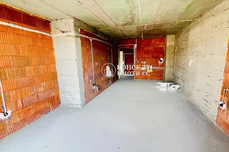 Three-room apartment in Stara Zagora, Kazanski - east with two terraces