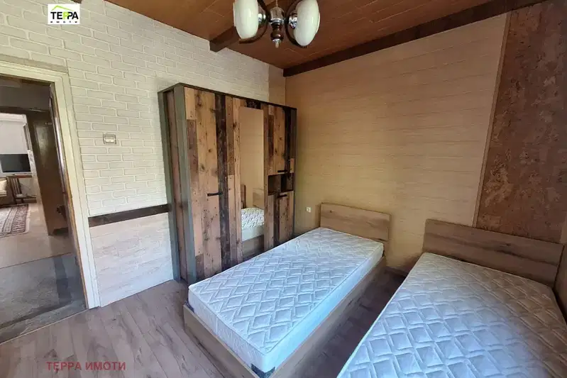 4-bedroom apartment in Stara Zagora, Operata