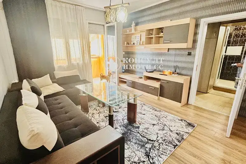 4-bedroom apartment in Stara Zagora, Opylchenski