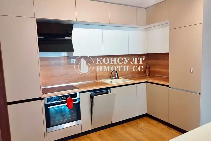 3-bedroom apartment in Stara Zagora, Samara 1