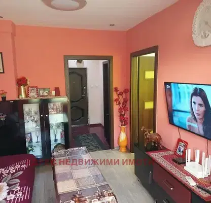 Photo 4 — 2-bedroom apartment in Stara Zagora, Zora