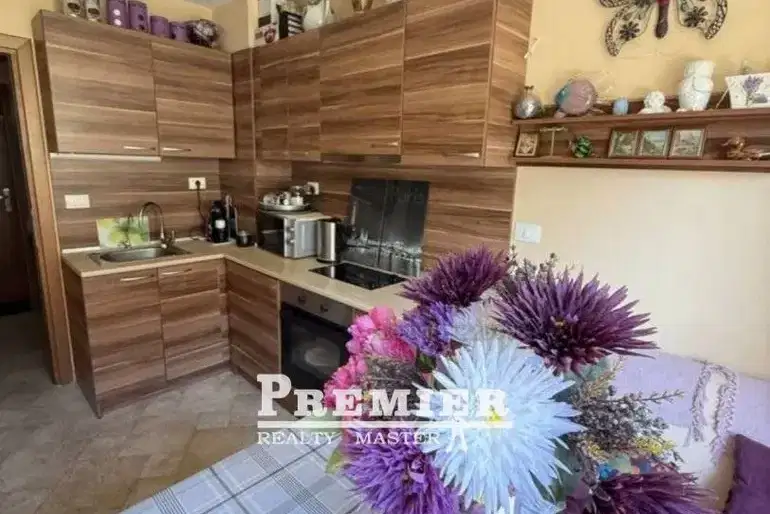 Two-room apartment with south aspect in Sveti Vlas