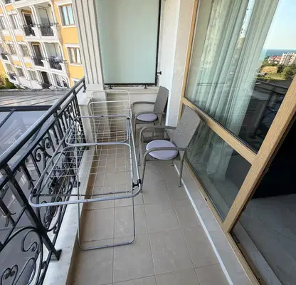 Снимка 4 — Двустаен апартамент с гледка към морето в Свети Влас, Florence
