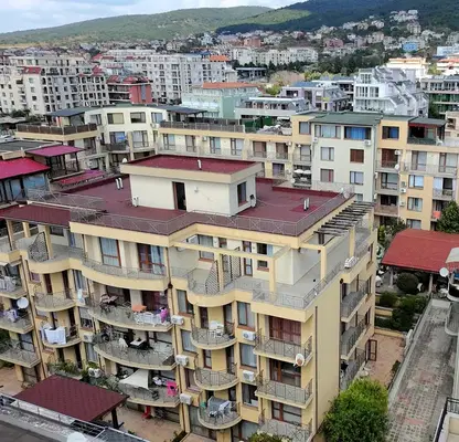 Photo 3 — Three-room apartment with sea view in Sveti Vlas