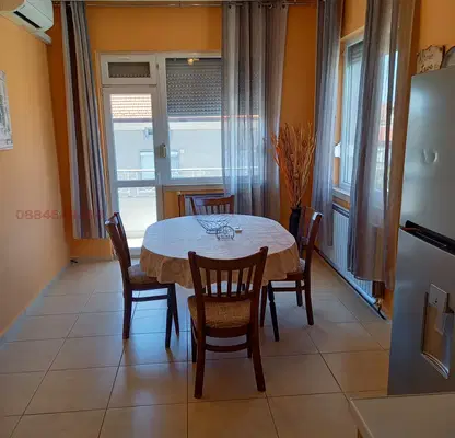 Photo 5 — 4-bedroom apartment in Oblast Haskovo, Svilengrad