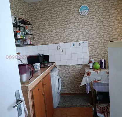 Снимка 4 — Едностаен апартамент в кв. Вароша, Търговище с източно изложение