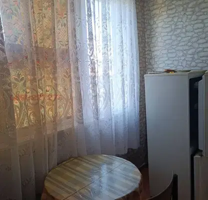 Снимка 5 — Едностаен апартамент в кв. Вароша, Търговище с източно изложение