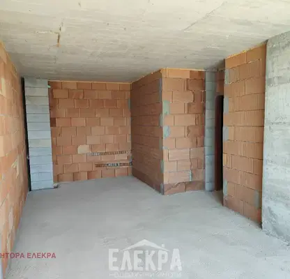 Снимка 2 — Двустаен апартамент с тераса и паркинг в Аспарухово, Варна