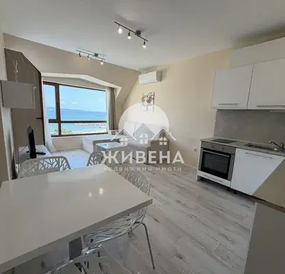 Photo 4 — Two-room apartment with large terrace in Asparuhovo, Varna