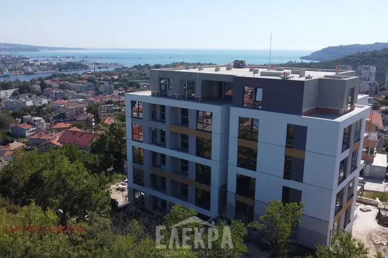 Three-room apartment with sea view in Asparuhovo, Varna