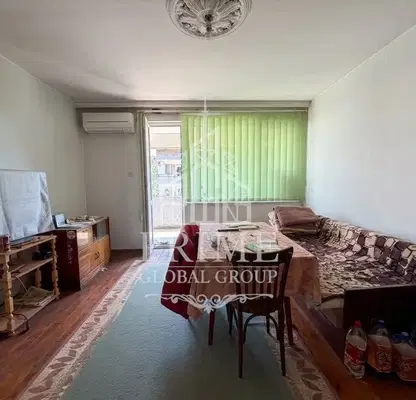 Photo 3 — Spacious 4-room apartment in Asparuhovo with attic space