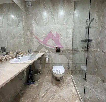 Снимка 5 — Двустаен апартамент с морска панорама в Аспарухово, Варна