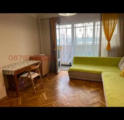 Снимка 4 — Едностаен апартамент в Автогара, Варна с асансьор