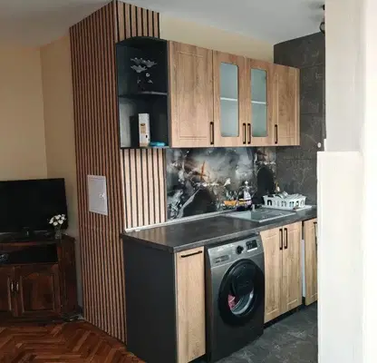 Photo 5 — Four-room apartment near Varna Bus Station with functional layout