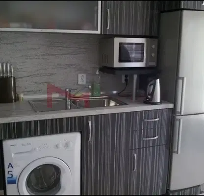 Photo 4 — Three-room apartment with two terraces in Bazar Levski, Varna