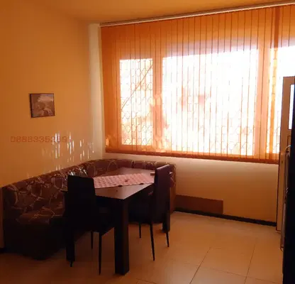 Photo 2 — 2-room apartment on high ground floor in Bazar Levski, Varna