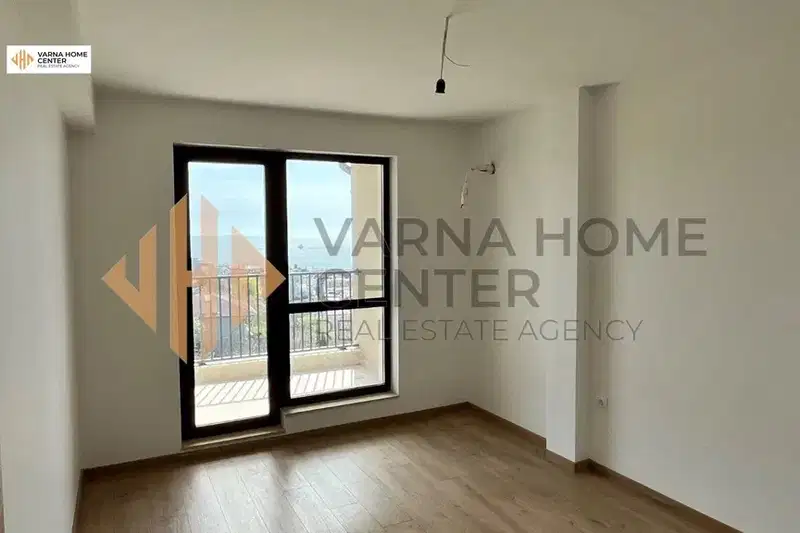 Two-room apartment in Briz, Varna with parking space and elevator