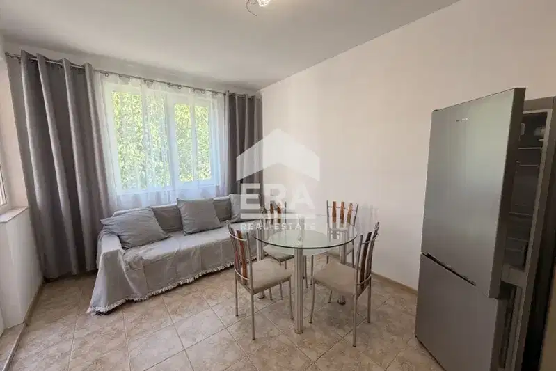 Two-room apartment with terrace in Briz, Varna