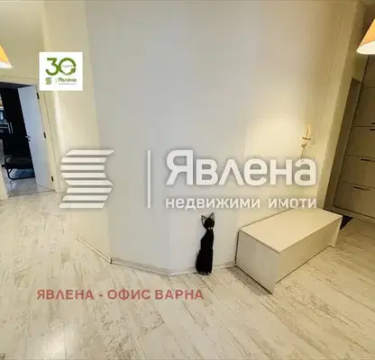 Photo 5 — Three-room apartment with sea view in Briz, Varna