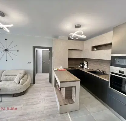 Photo 2 — Three-room apartment with sea view in Briz, Varna