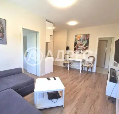Photo 3 — Three-room apartment with terrace in Briz, Varna
