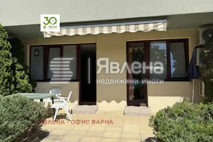 Двустайно жилище с паркомясто в Бриз, Варна