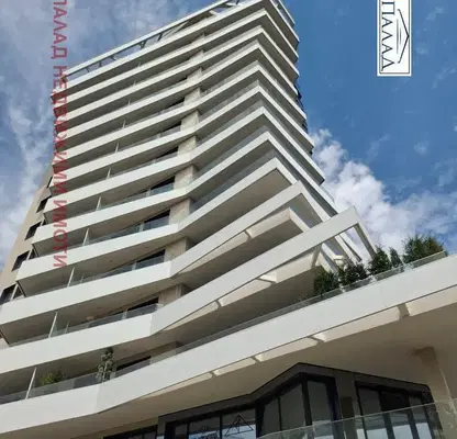 Снимка 5 — Двустаен апартамент с тераса в Знамената, Бриз, Варна