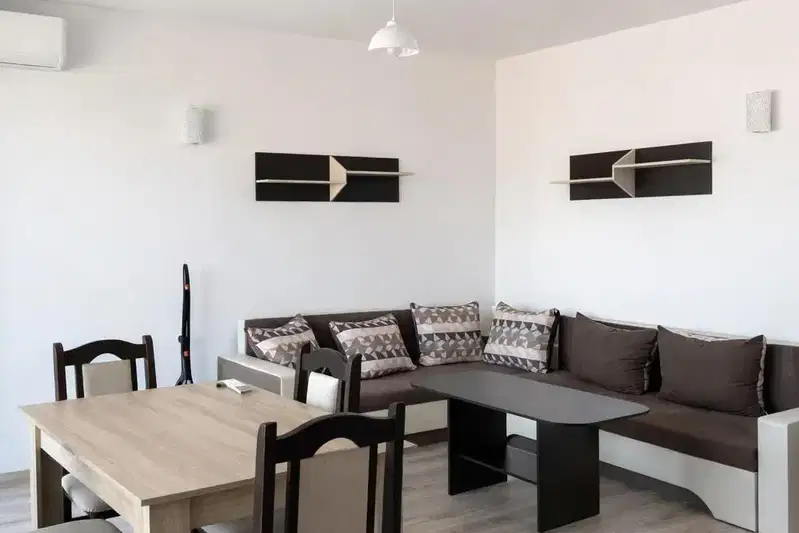 3-bedroom apartment in Varna, Briz