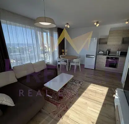 Photo 3 — Three-room apartment with three terraces in Briz, Varna