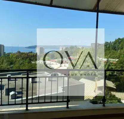 Photo 5 — Spacious 3-room apartment with terrace and sea view in Briz, Varna
