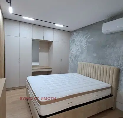 Photo 4 — One-room apartment with terrace in the center of Varna